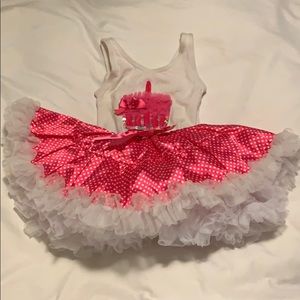 Popatu pink cupcake, bows, and polka dots dress